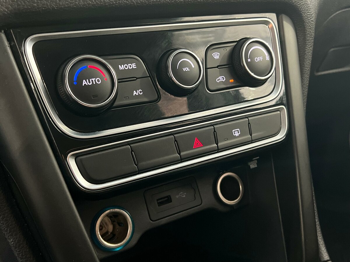 Купить Chery Tiggo 3 I, 2019, 78 604 км, фото №15