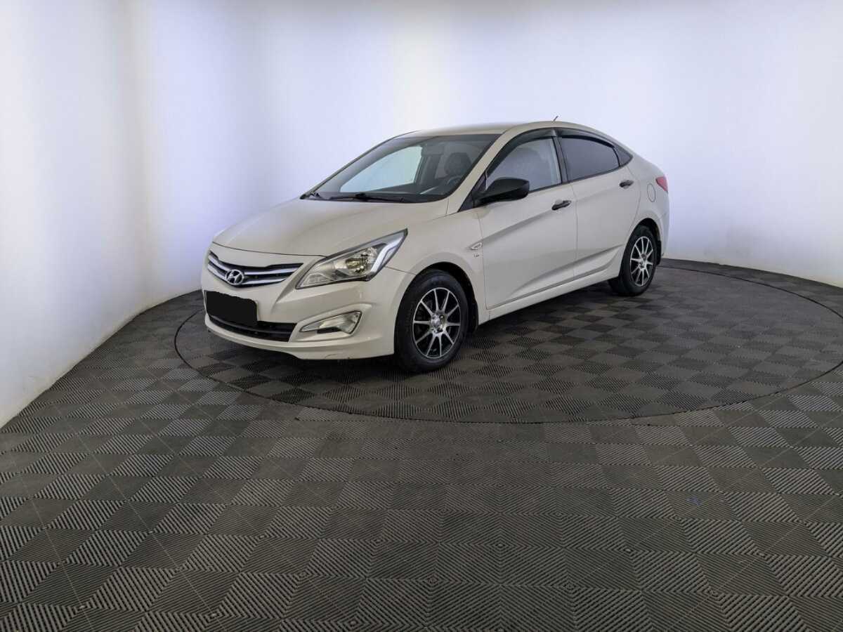 Купить Hyundai Solaris, 2015, 120 409 км, фото №1