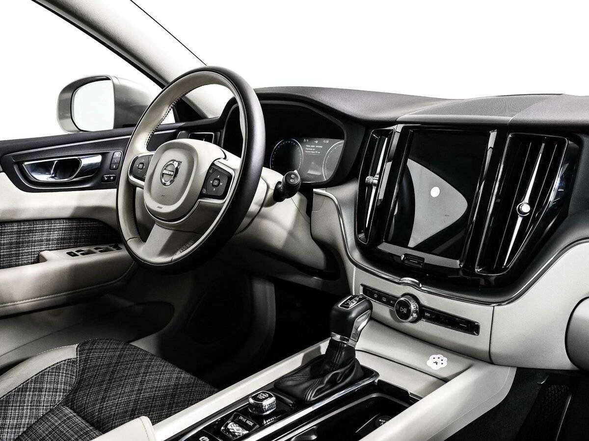 Купить Volvo XC60, 2020, 56 050 км, фото №9