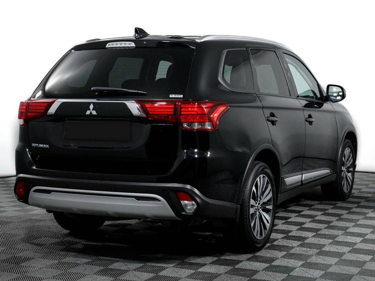 Купить Mitsubishi Outlander, 2021, 88 000 км, фото №5