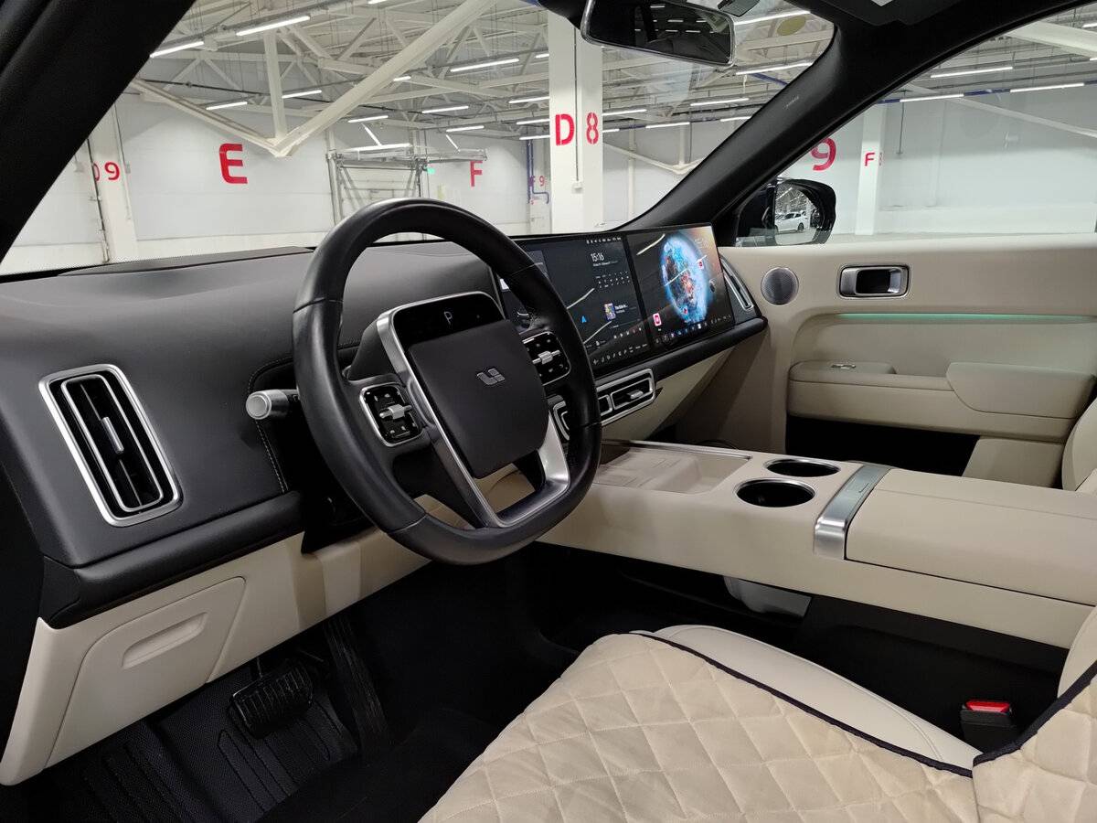 Купить Li Auto (Lixiang) L9 52.3 kWh I Рестайлинг, 2024, 46 444 км, фото №16