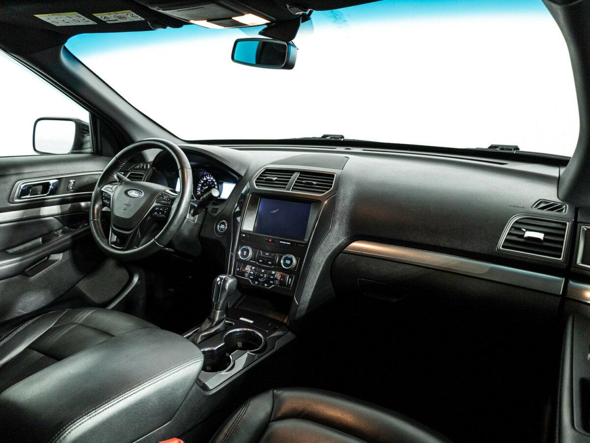 Купить Ford Explorer V Рестайлинг 2, 2018, 146 961 км, фото №7