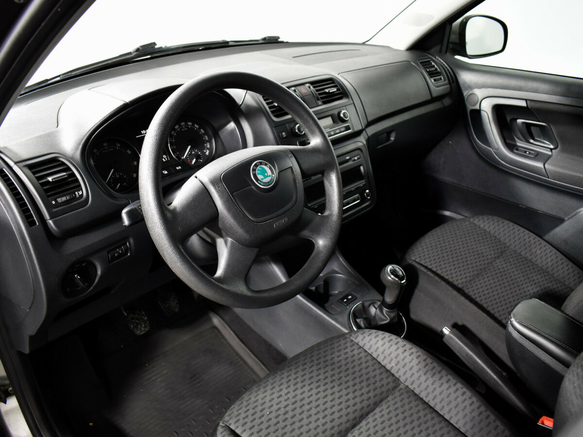 Купить Skoda Fabia II Рестайлинг, 2012, 222 285 км, фото №9