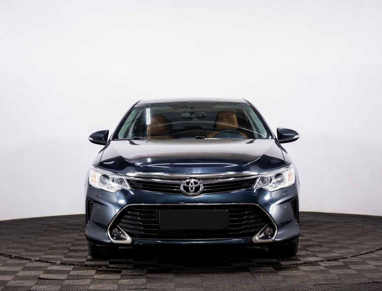 Купить Toyota Camry, 2015, 129 000 км, фото №2