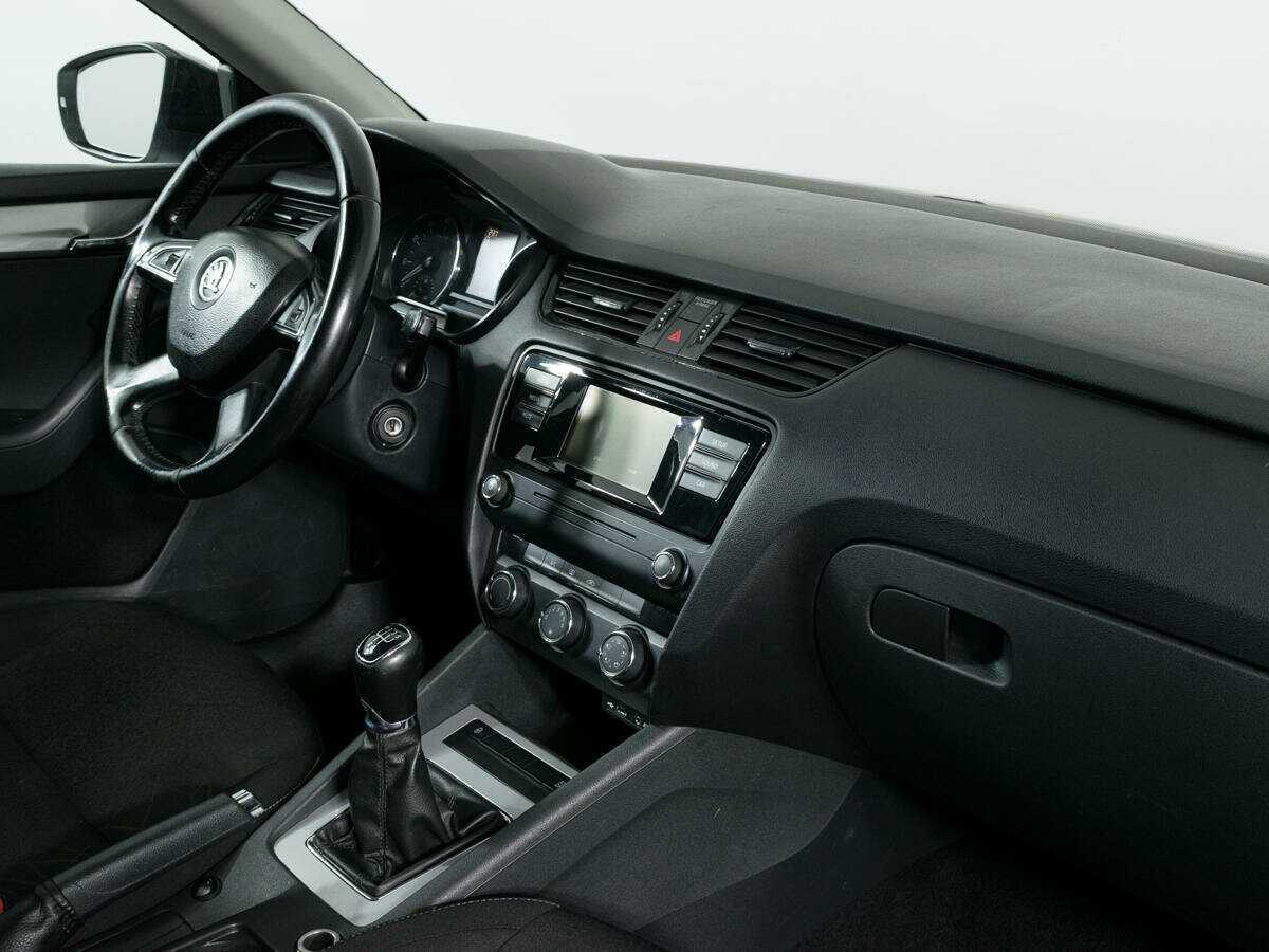 Купить Skoda Octavia, 2014, 497 551 км, фото №7
