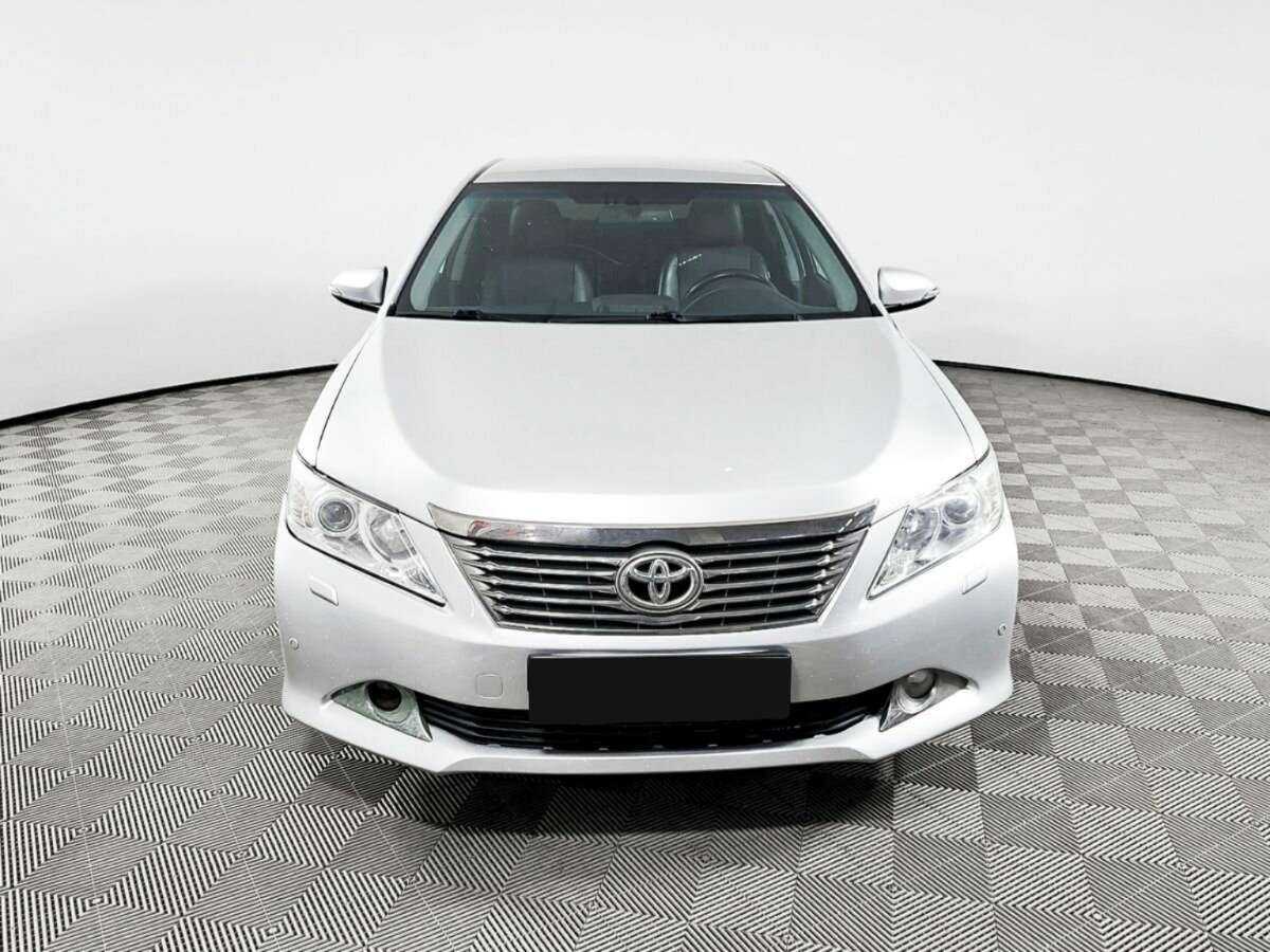 Купить Toyota Camry, 2014, 121 870 км, фото №2