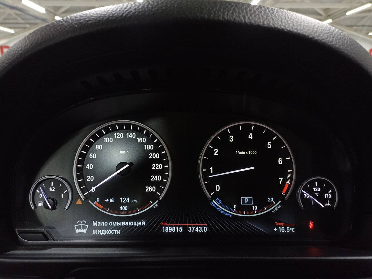 Купить BMW 5 серии 520i, 2015, 189 813 км, фото №12