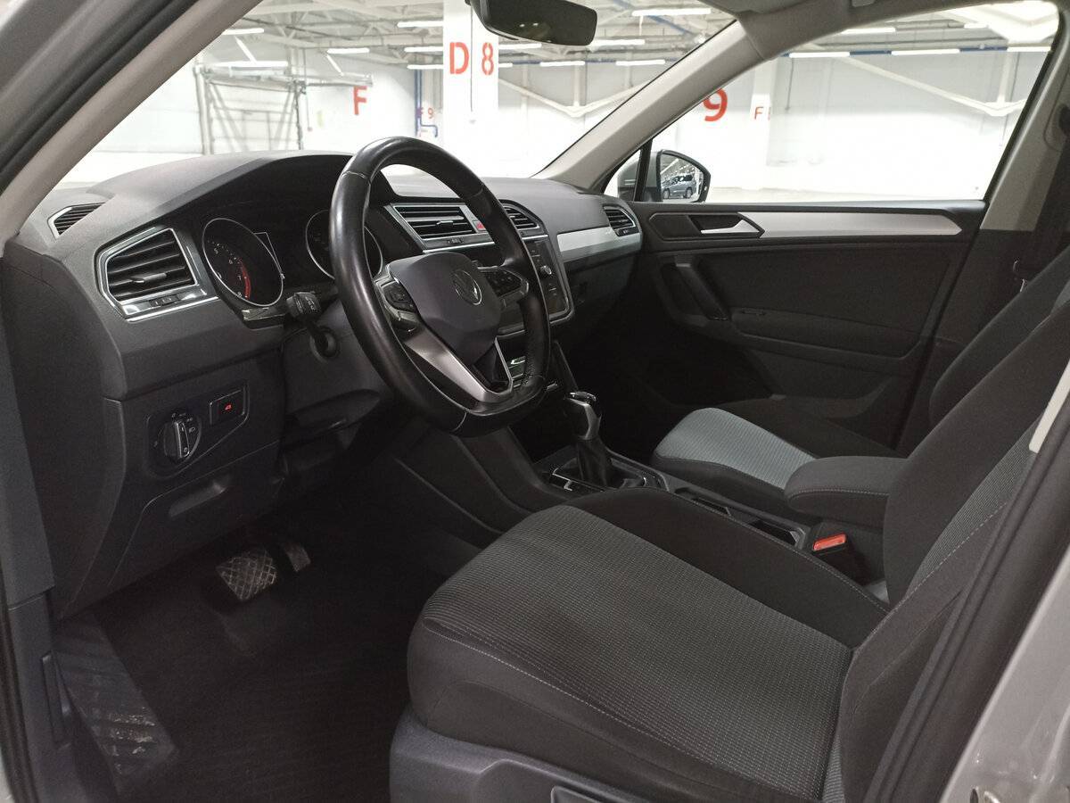 Купить Volkswagen Tiguan, 2021, 92 550 км, фото №16