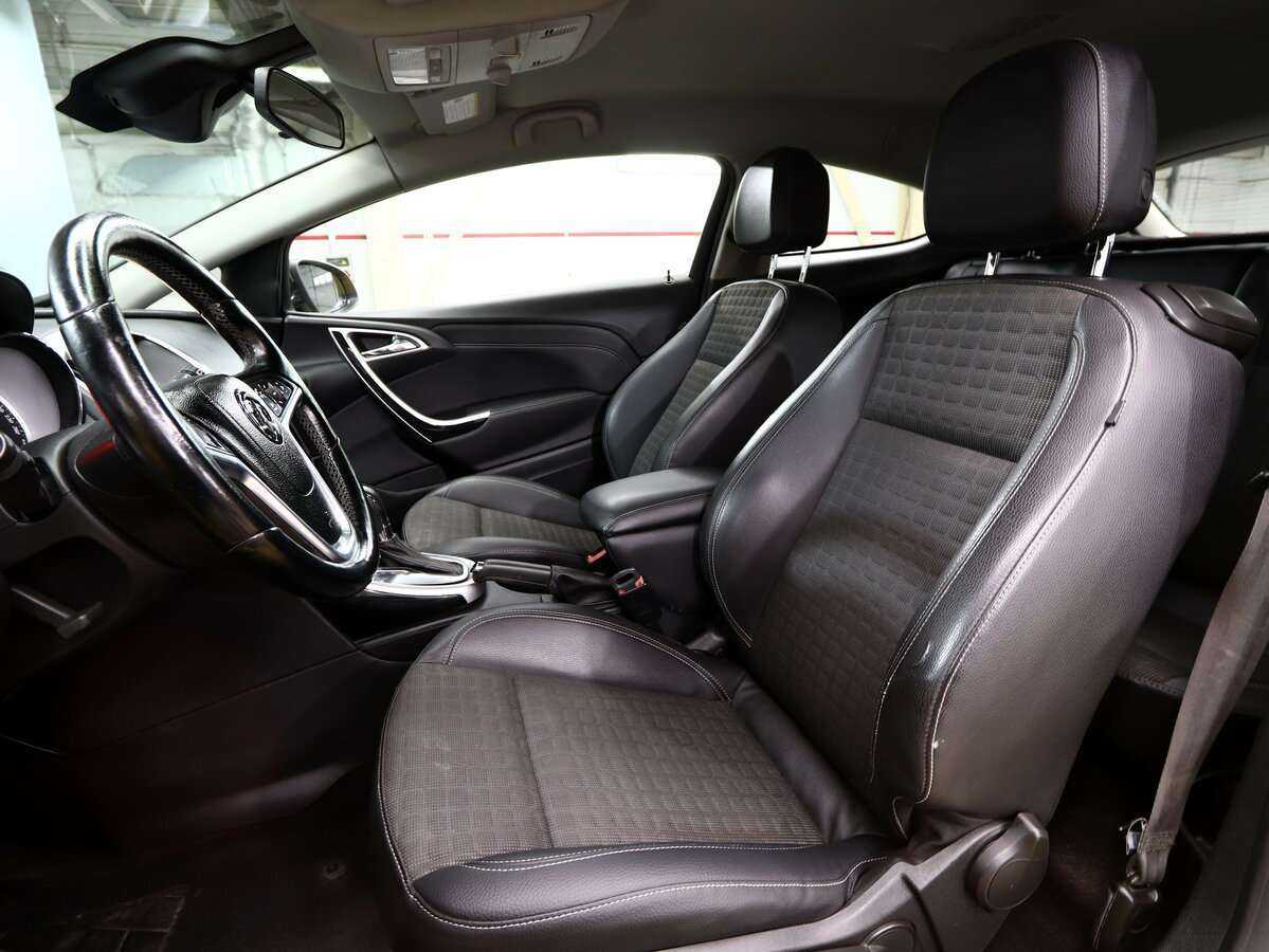 Купить Opel Astra GTC, 2014, 116 450 км, фото №9