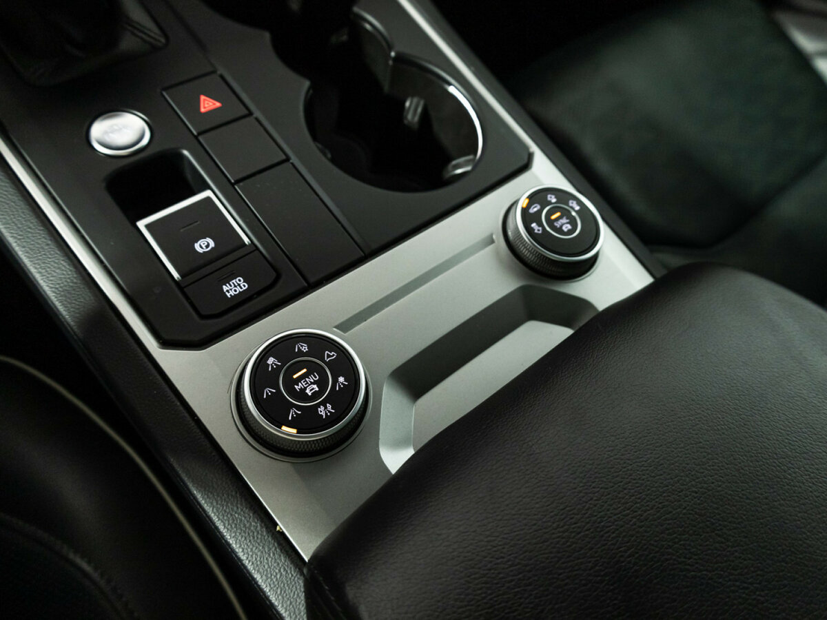 Купить Volkswagen Touareg III, 2018, 113 000 км, фото №24