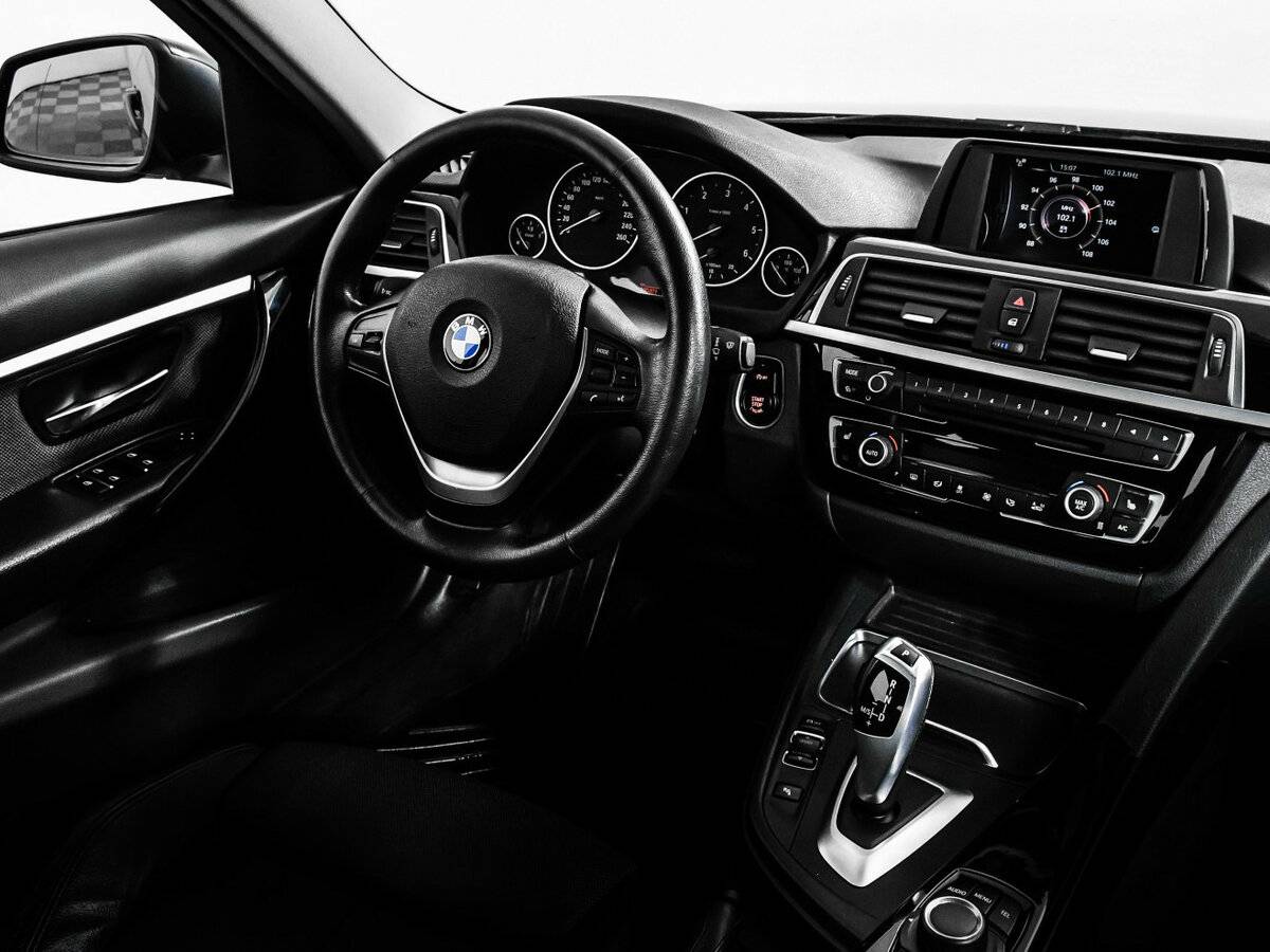 Купить BMW 3 серии 320d xDrive, 2016, 100 400 км, фото №9