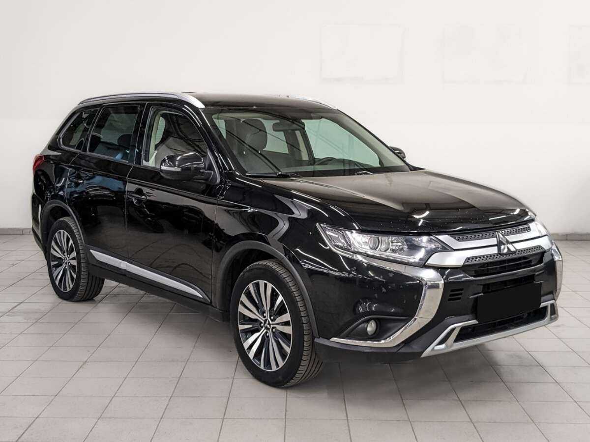 Купить Mitsubishi Outlander, 2020, 158 018 км, фото №3
