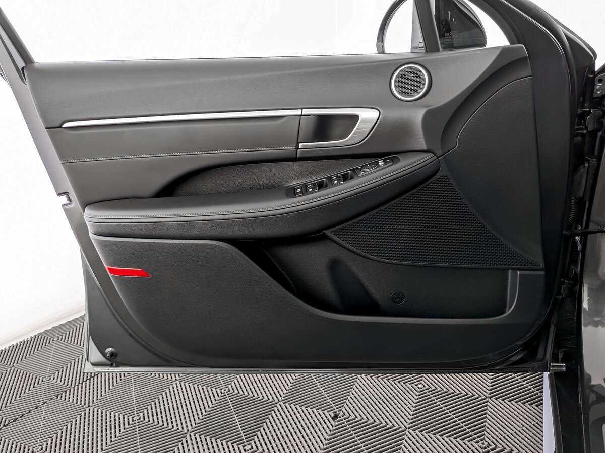 Купить Hyundai Sonata, 2021, 50 004 км, фото №15