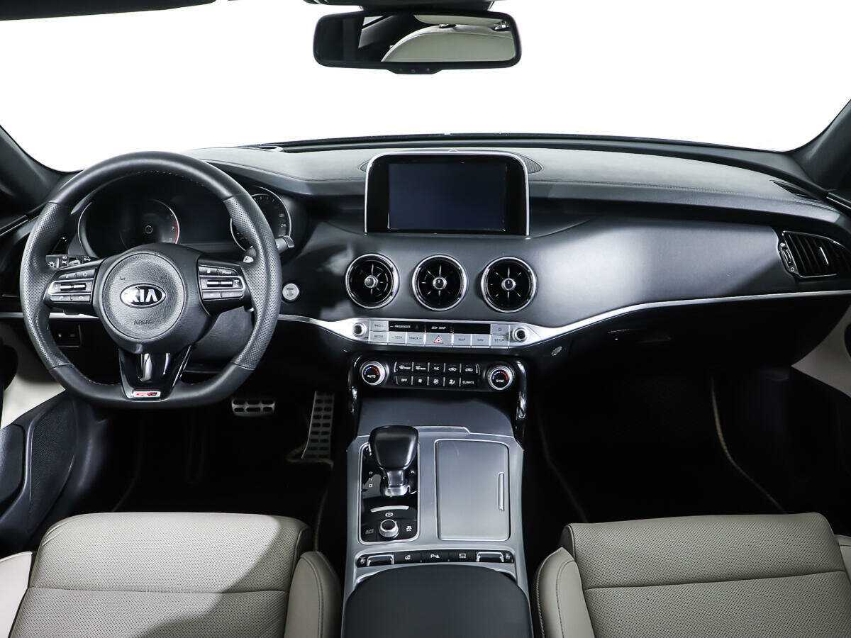 Купить Kia Stinger, 2018, 77 200 км, фото №11