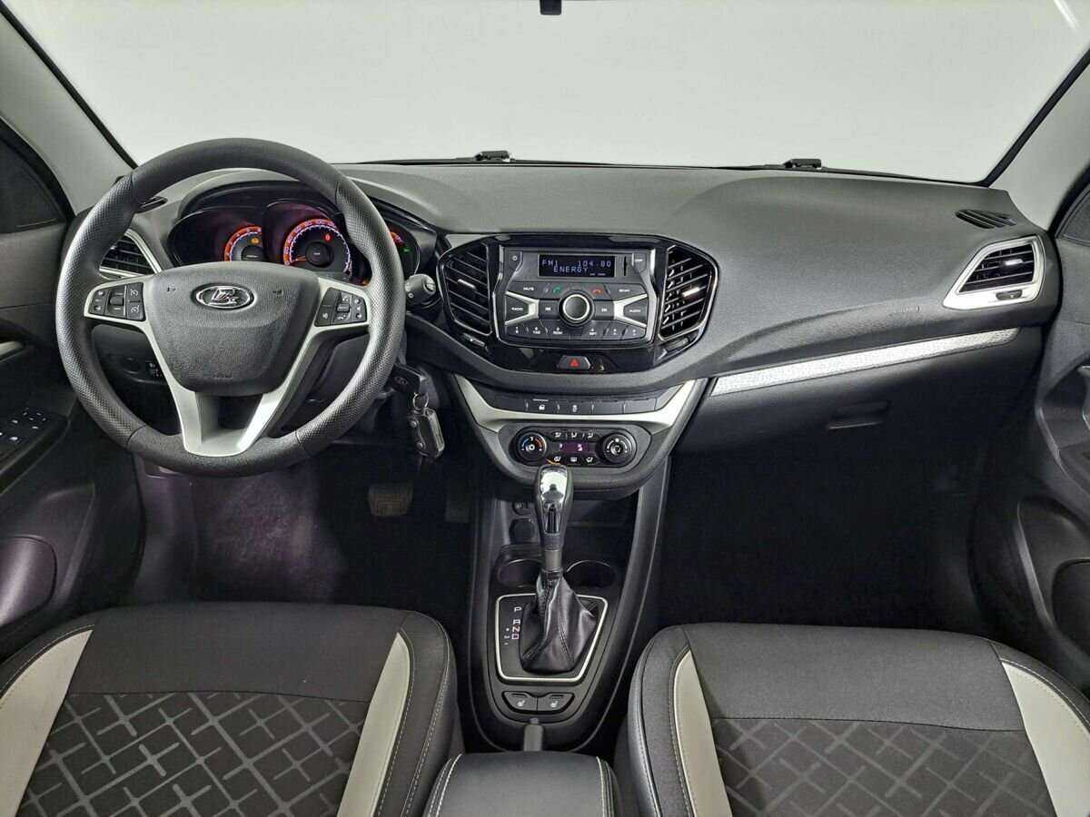 Купить Lada (ВАЗ) Vesta SW Cross, 2021, 111 815 км, фото №12