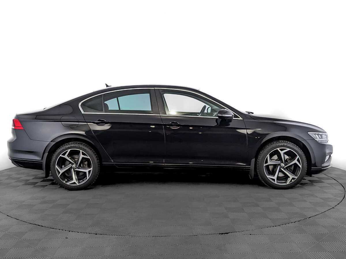 Купить Volkswagen Passat, 2021, 36 984 км, фото №4