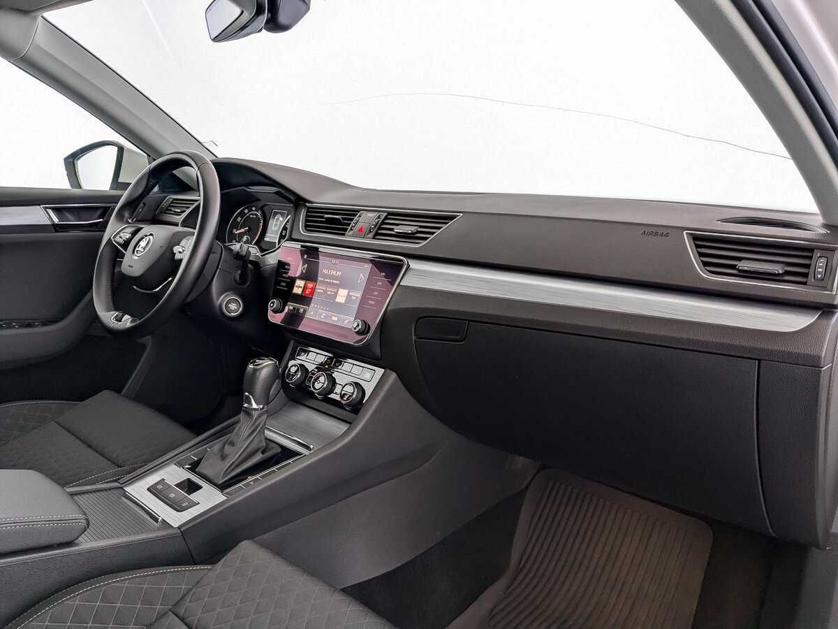 Купить Skoda Superb, 2021, 89 780 км, фото №9