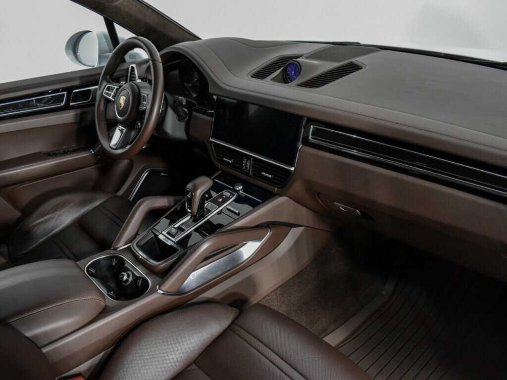 Купить Porsche Cayenne Turbo, 2018, 80 300 км, фото №12