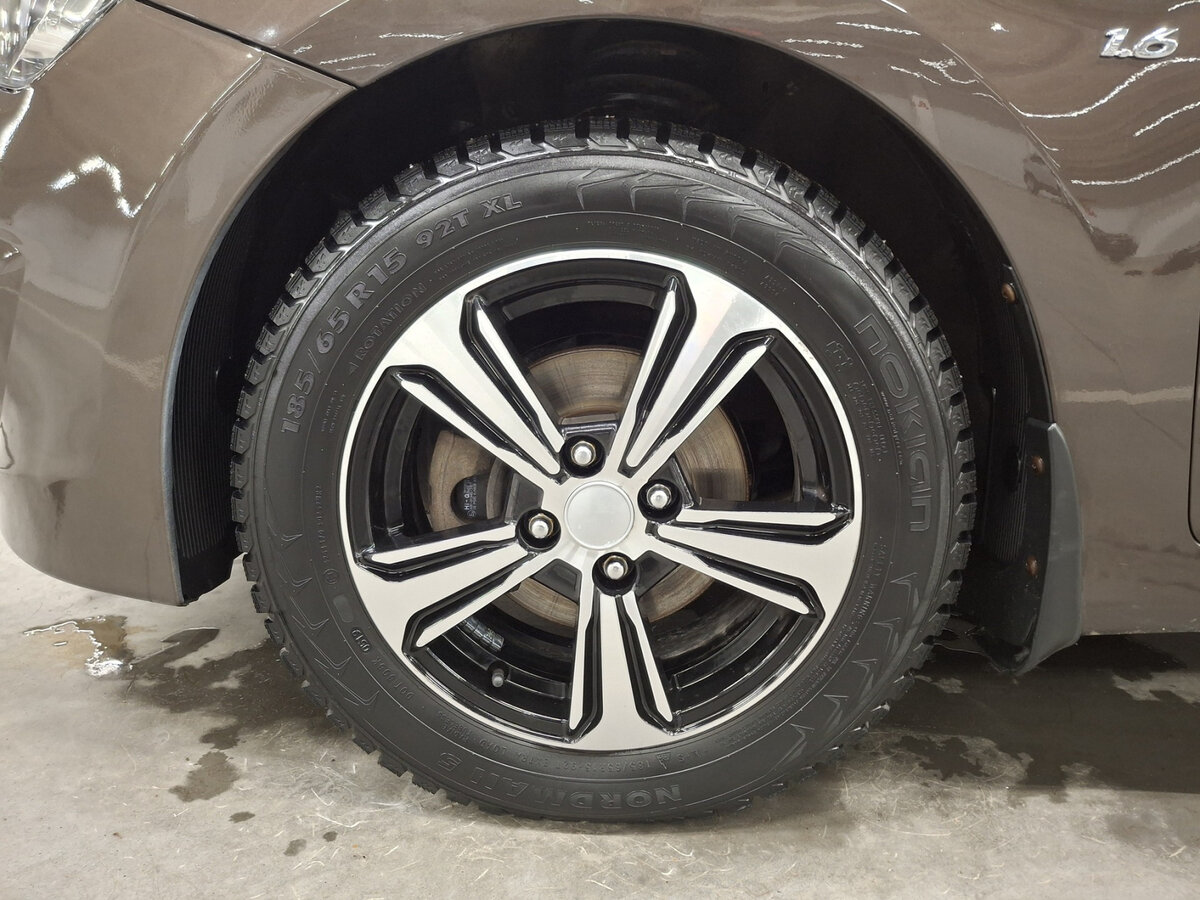 Купить Hyundai Solaris I Рестайлинг, 2015, 176 418 км, фото №17