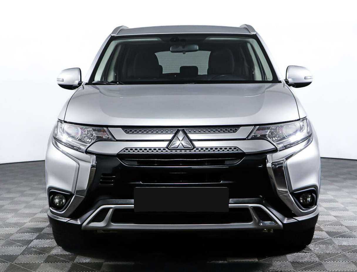 Купить Mitsubishi Outlander, 2019, 101 800 км, фото №2
