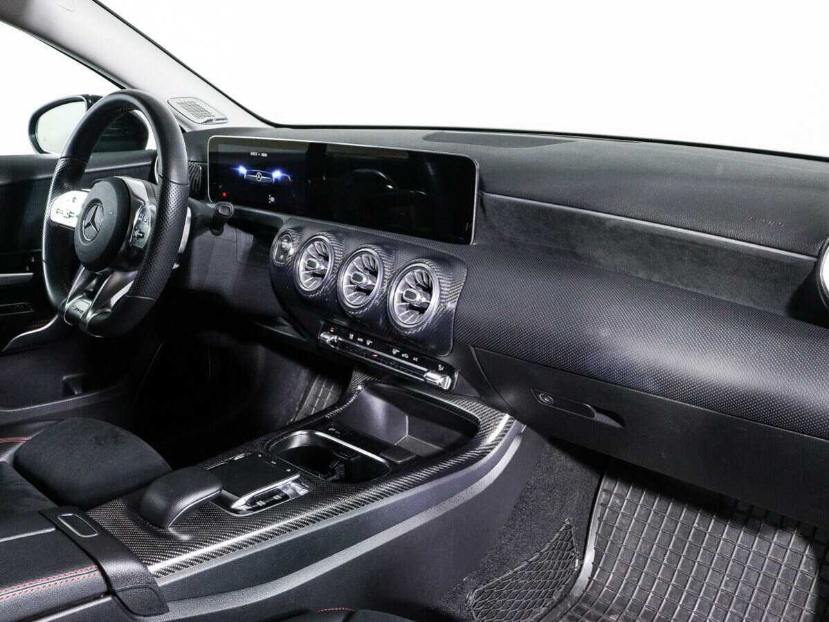 Купить Mercedes-Benz A-Класс 220, 2019, 58 526 км, фото №9