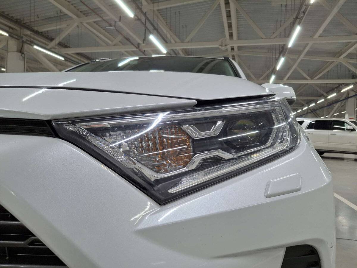 Купить Toyota RAV4 V (XA50), 2021, 92 501 км, фото №16