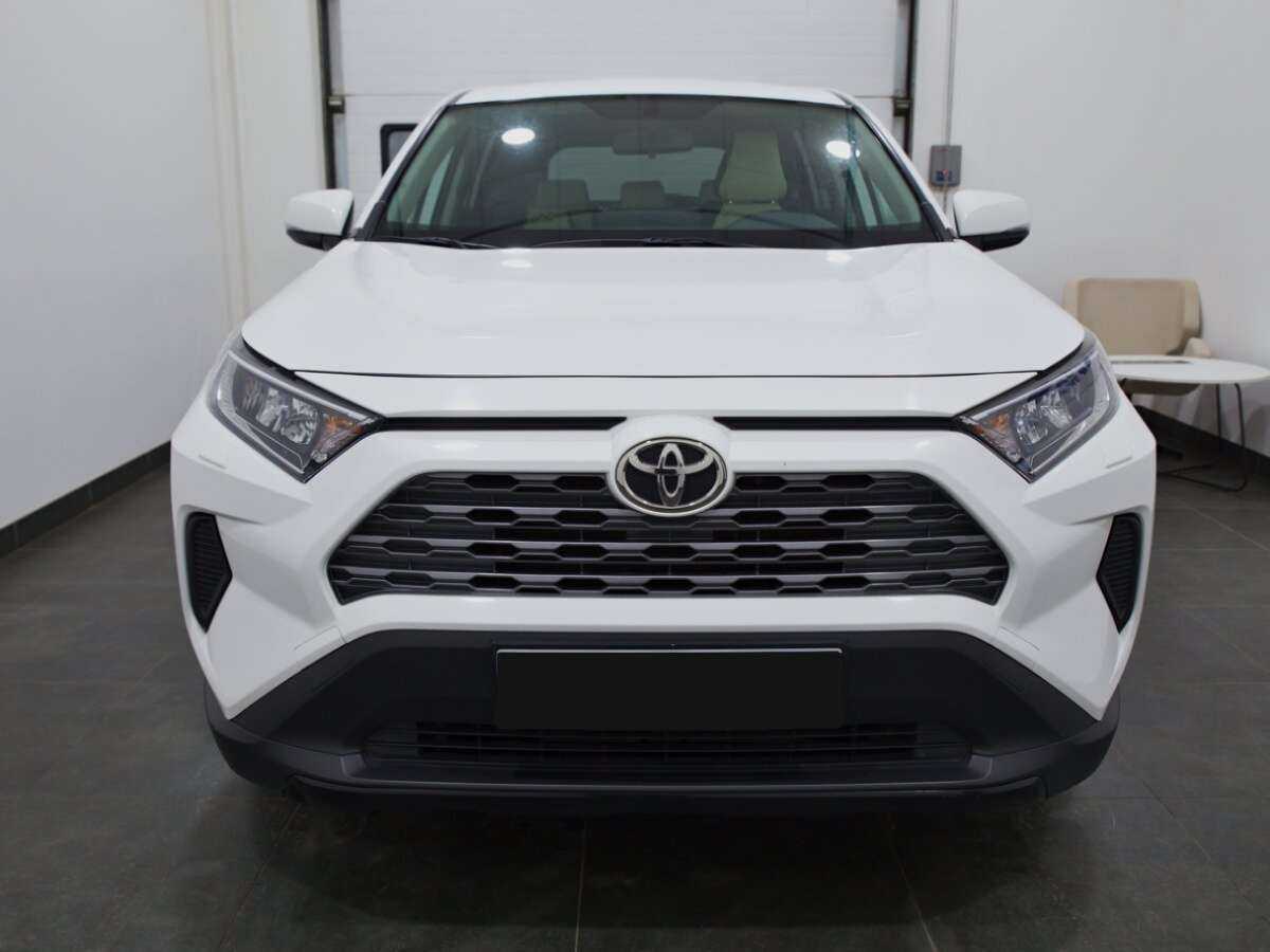 Купить Toyota RAV4, 2020, 45 768 км, фото №2
