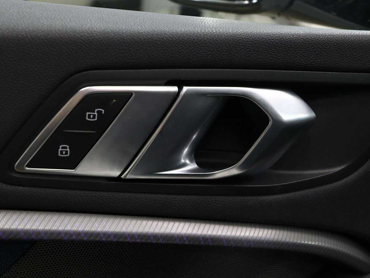 Купить BMW 1 серии 120d xDrive, 2019, 72 859 км, фото №9