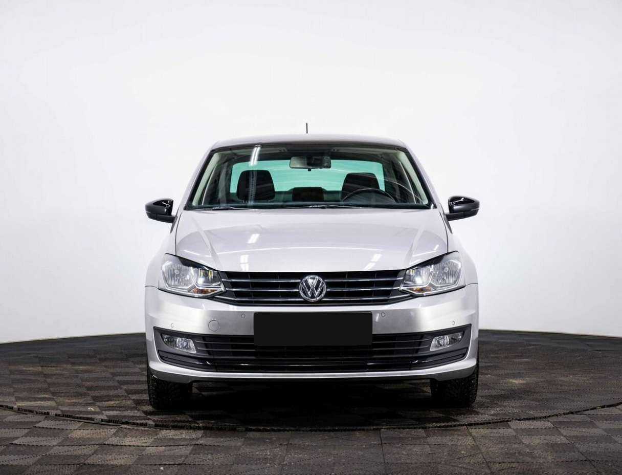 Купить Volkswagen Polo, 2018, 99 000 км, фото №2