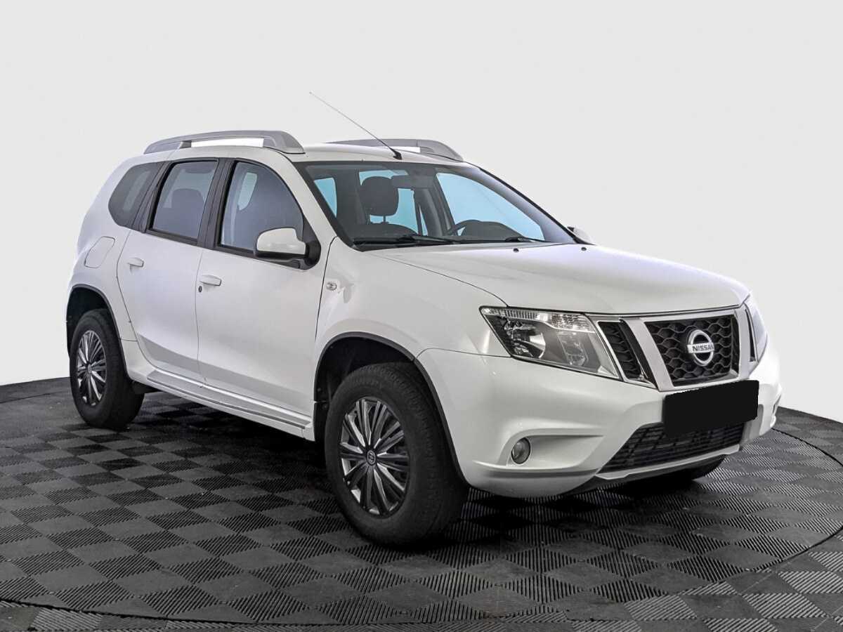 Купить Nissan Terrano, 2015, 128 543 км, фото №3