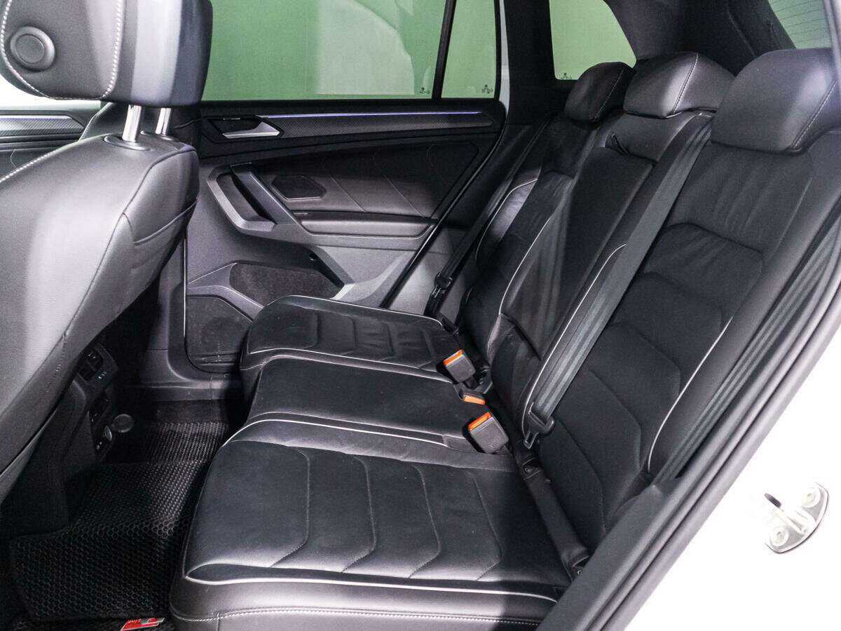 Купить Volkswagen Tiguan, 2021, 106 836 км, фото №10