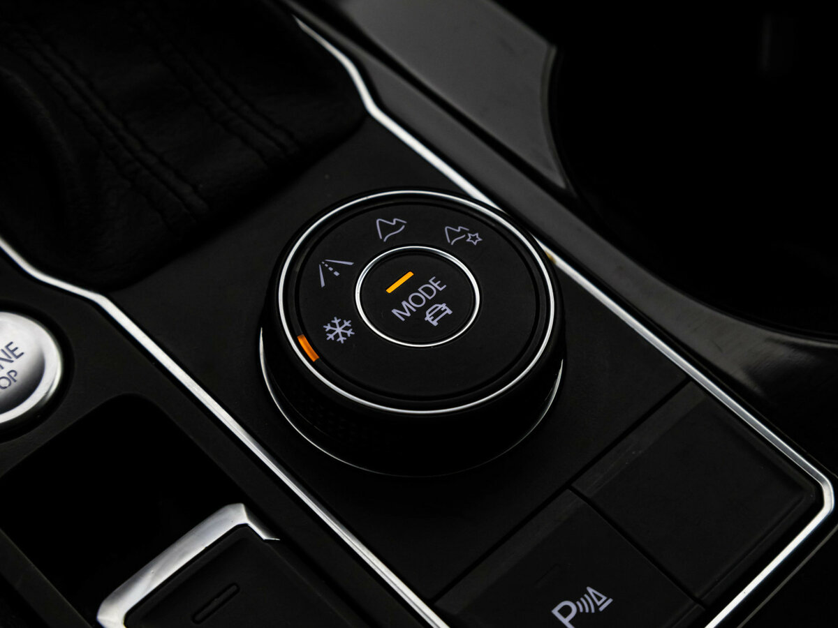 Купить Volkswagen Teramont I, 2018, 89 745 км, фото №14