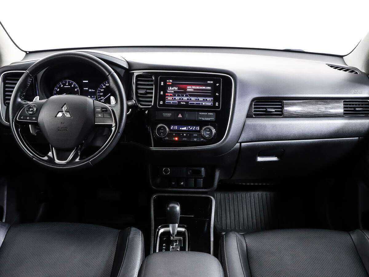 Купить Mitsubishi Outlander, 2018, 133 095 км, фото №8