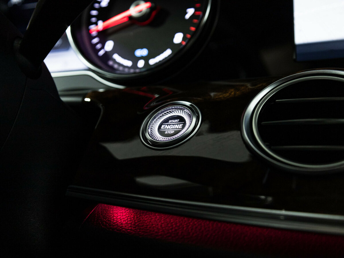 Купить Mercedes-Benz E-Класс 300 V (W213, S213, C238), 2019, 93 496 км, фото №15