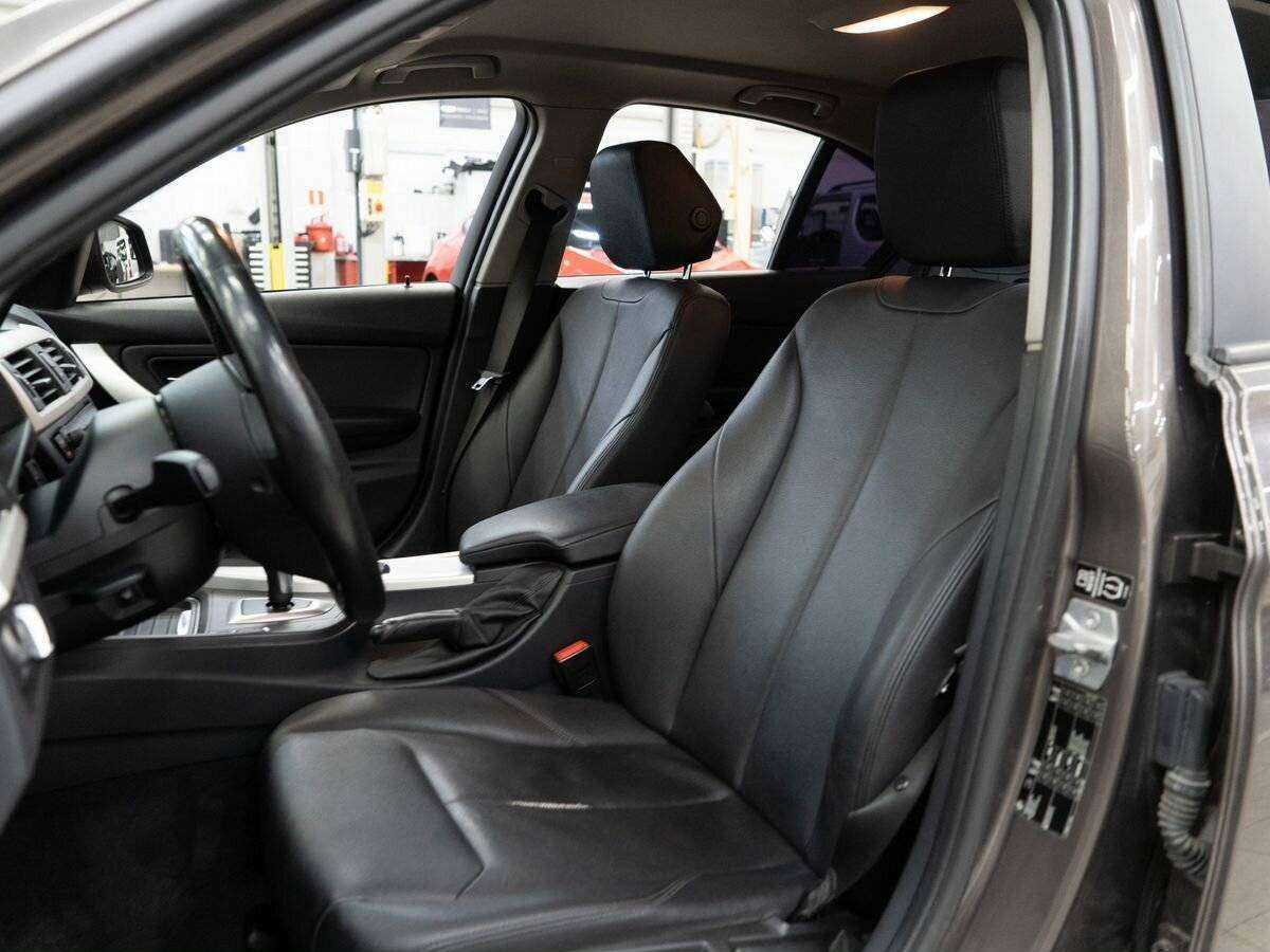 Купить BMW 3 серии 320i, 2014, 217 000 км, фото №6