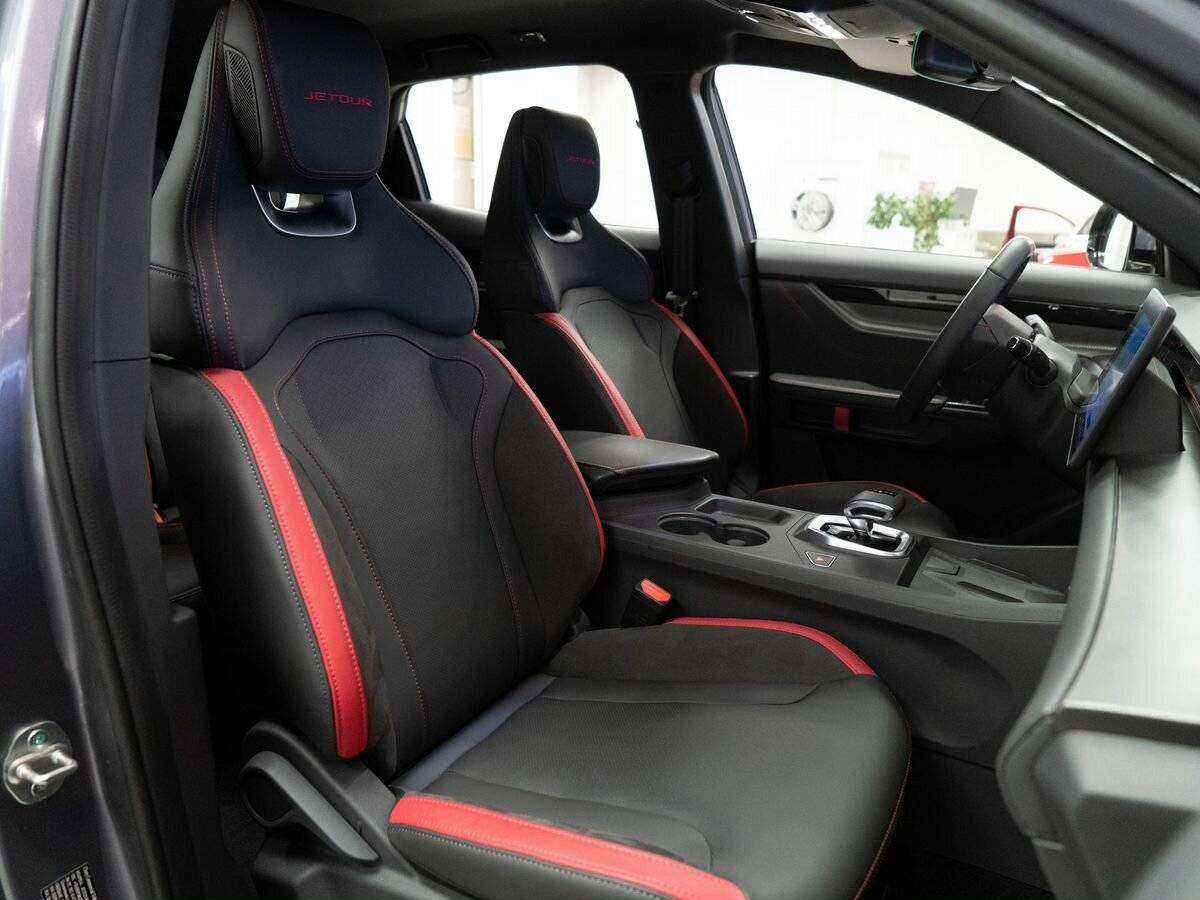Купить Jetour Dashing, 2023, 13 000 км, фото №9
