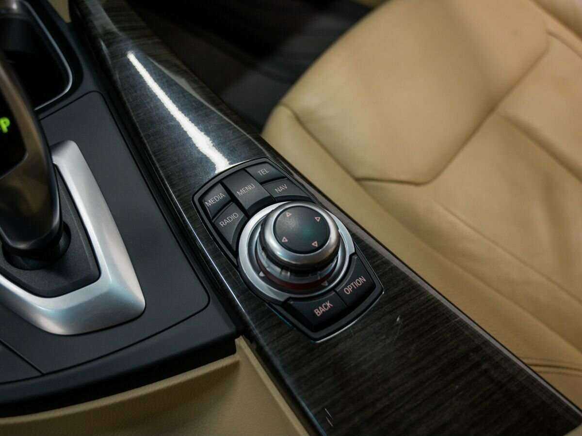 Купить BMW 3 серии 328i, 2012, 180 841 км, фото №15