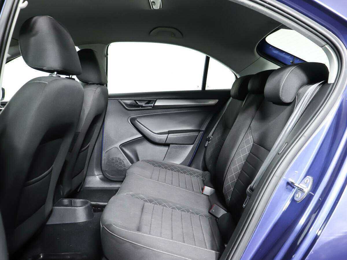 Купить Skoda Rapid, 2017, 165 330 км, фото №12
