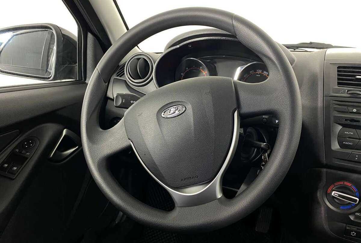 Купить Lada (ВАЗ) Granta, 2023, 9 001 км, фото №9