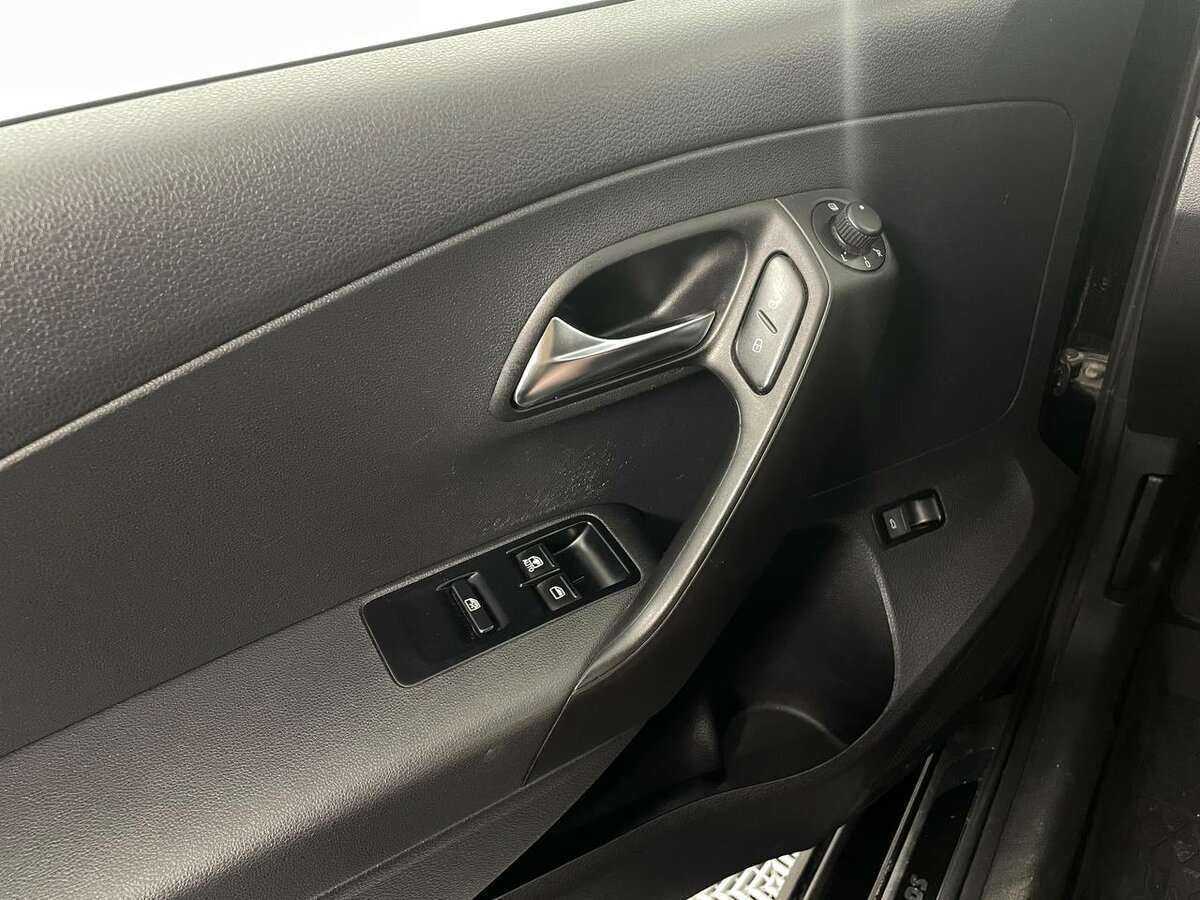 Купить Volkswagen Polo, 2013, 137 500 км, фото №12