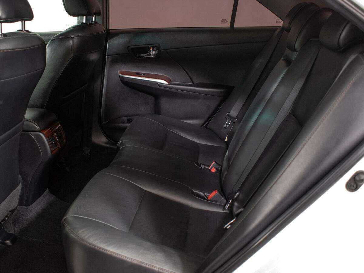Купить Toyota Camry, 2014, 101 671 км, фото №10