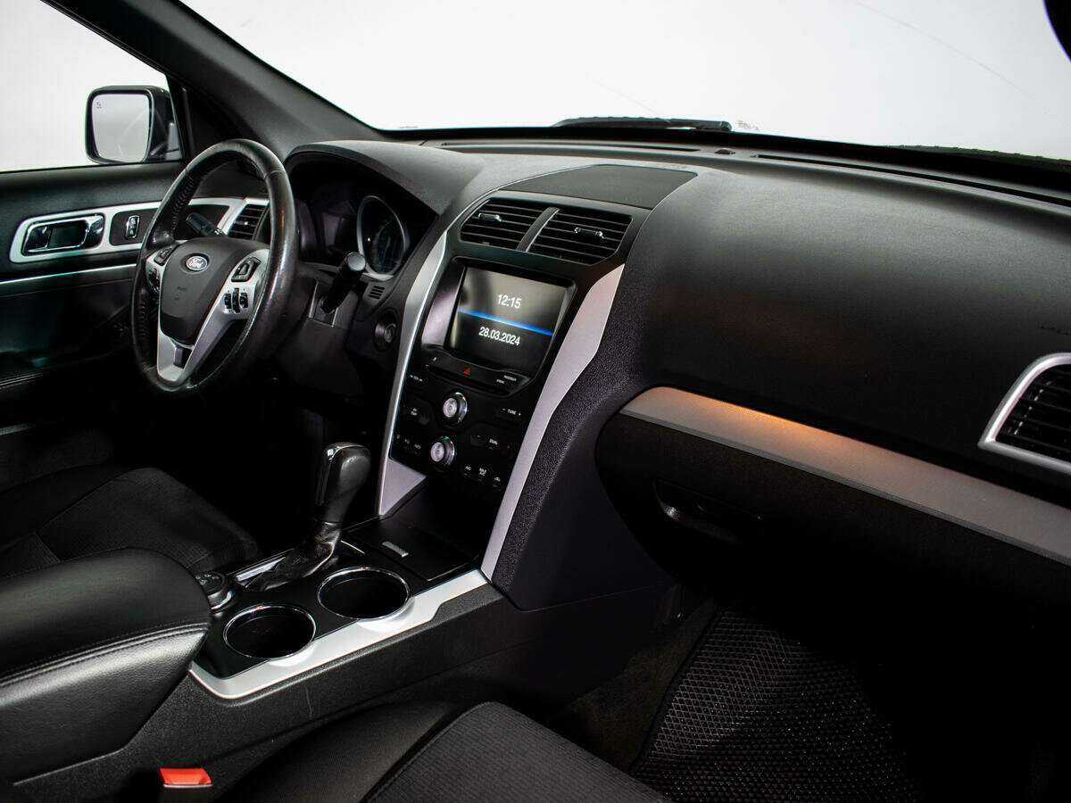 Купить Ford Explorer, 2014, 149 056 км, фото №6