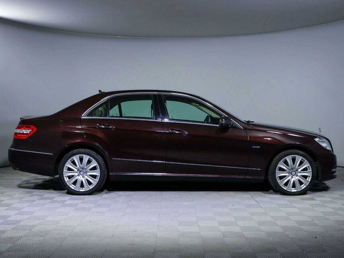 Купить Mercedes-Benz E-Класс 350, 2012, 181 641 км, фото №4