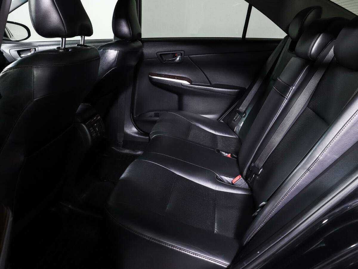 Купить Toyota Camry, 2012, 388 525 км, фото №8
