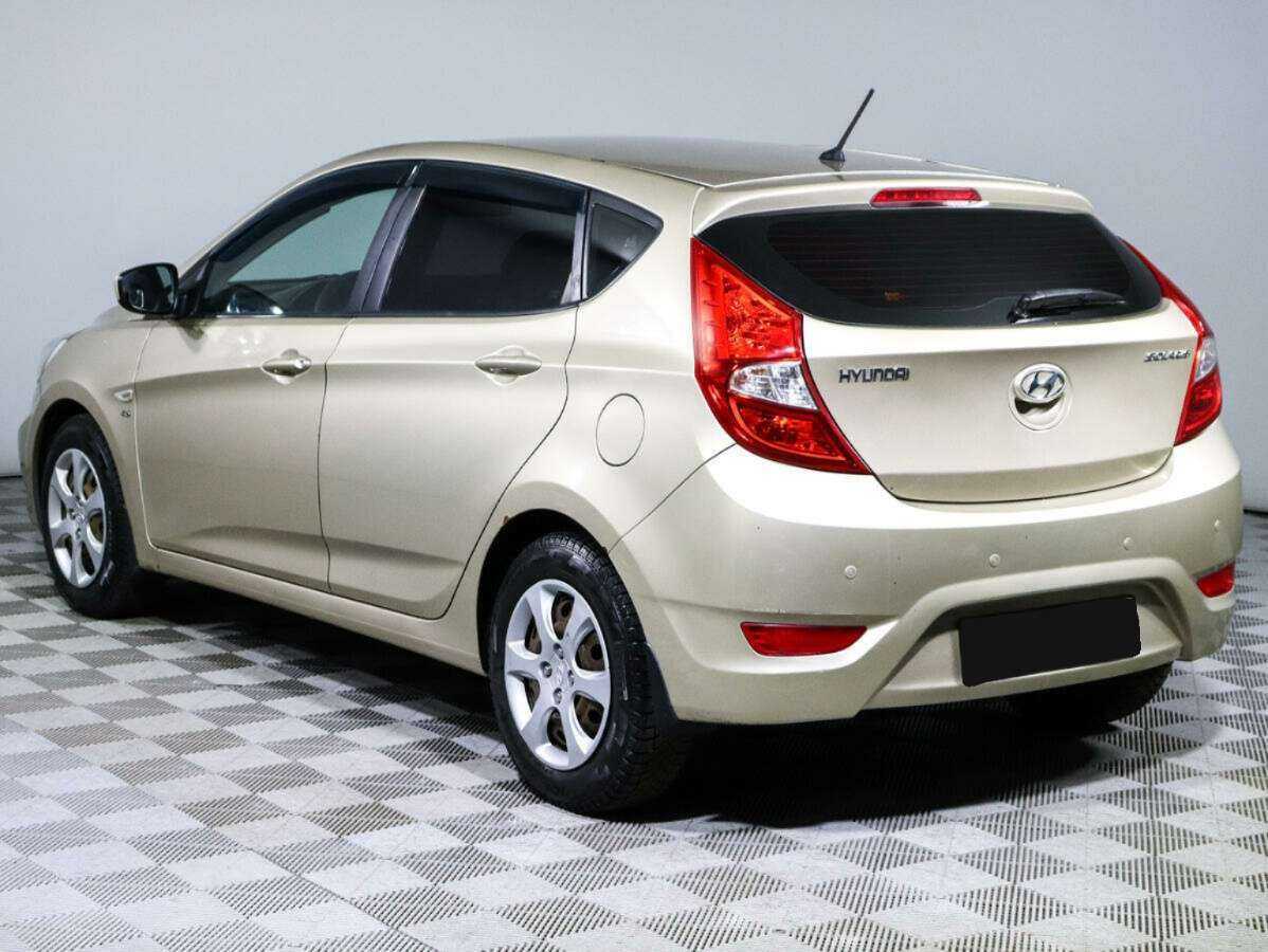 Купить Hyundai Solaris, 2013, 183 770 км, фото №6
