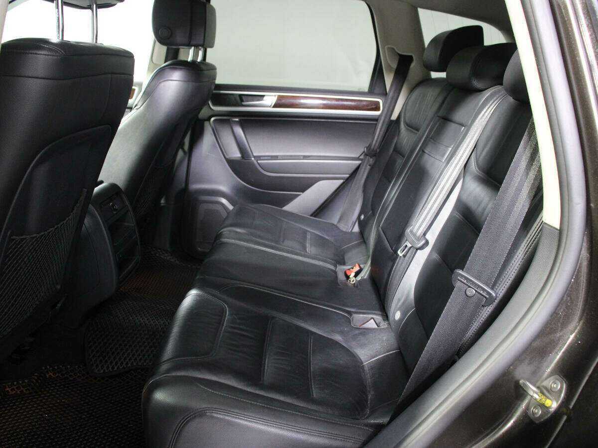 Купить Volkswagen Touareg, 2015, 177 224 км, фото №7
