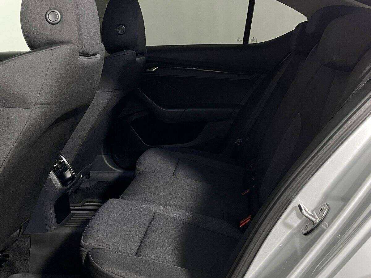 Купить Skoda Octavia, 2021, 84 000 км, фото №9