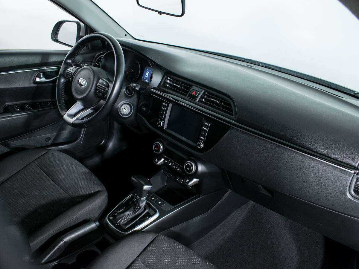 Купить Kia Rio X-Line, 2020, 51 402 км, фото №9