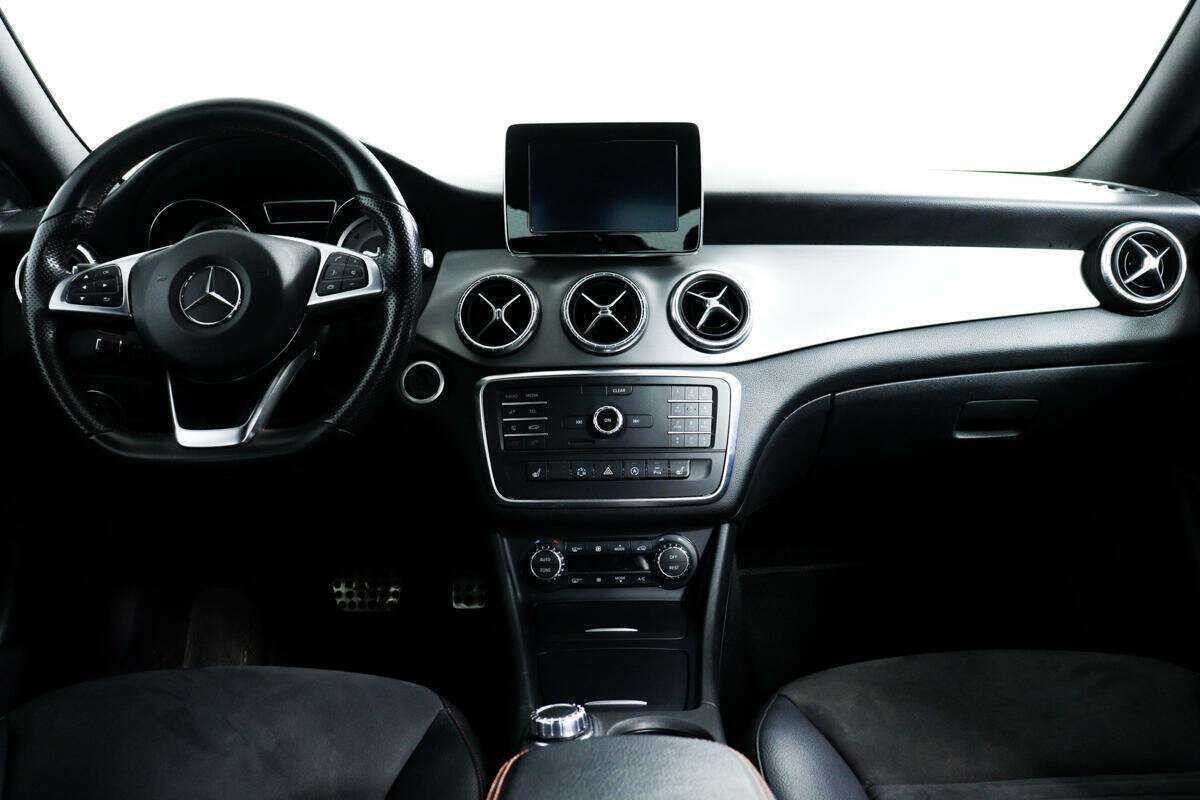 Купить Mercedes-Benz CLA 200, 2015, 135 000 км, фото №10