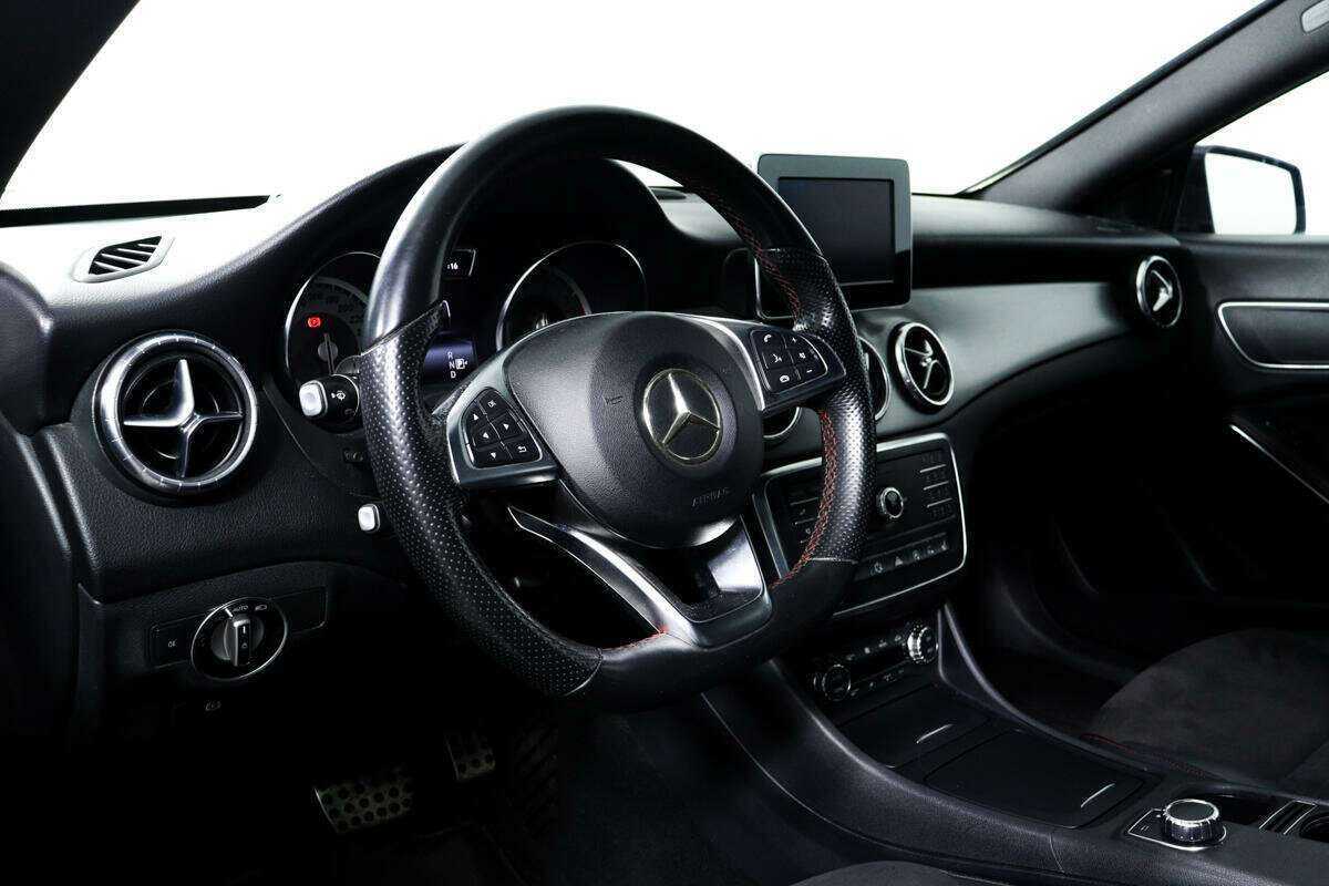 Купить Mercedes-Benz CLA 200, 2015, 135 000 км, фото №12